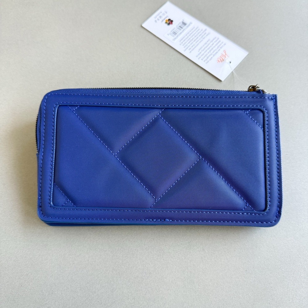 NWT Lug Surrey Satin Luxe VL RFID Zip Around Wallet Sapphire Blue Quilted Travel - Picture 6 of 7